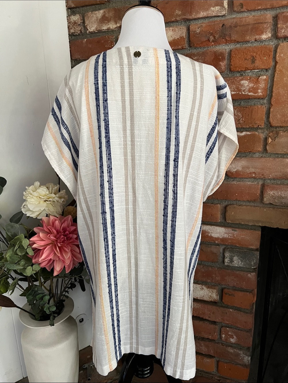 RIP CURL Striped V-Neck SWIM Cover up  - White with Navy & Tan Stripes - Picture 4 of 5